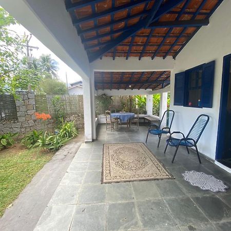 Edícula Simples, prático e ideal Ilhabela Esterno foto
